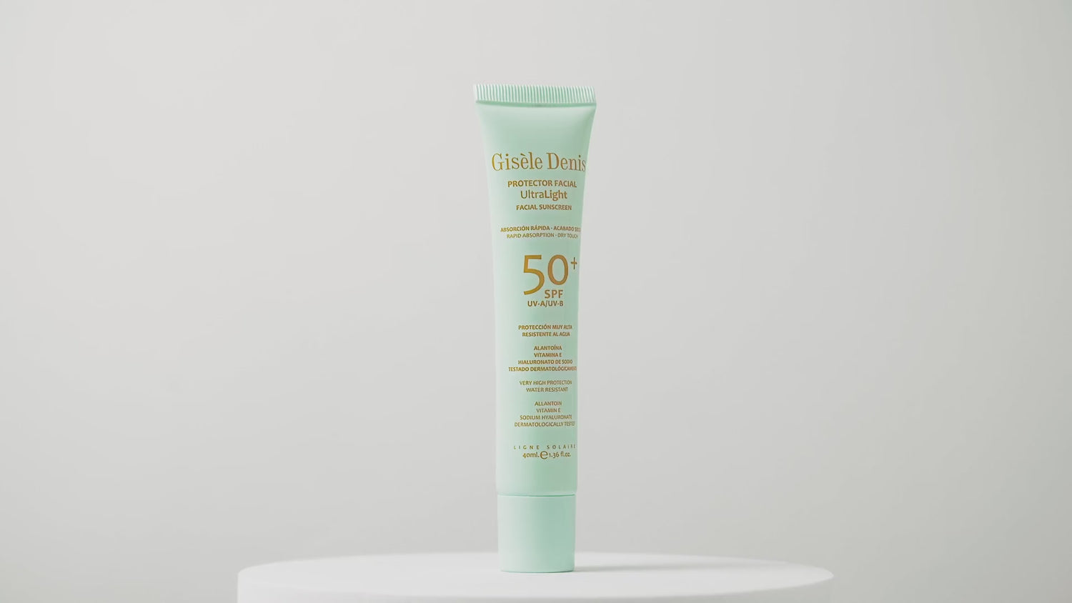 Ultralight Facial Protector SPF 50+ 40ml